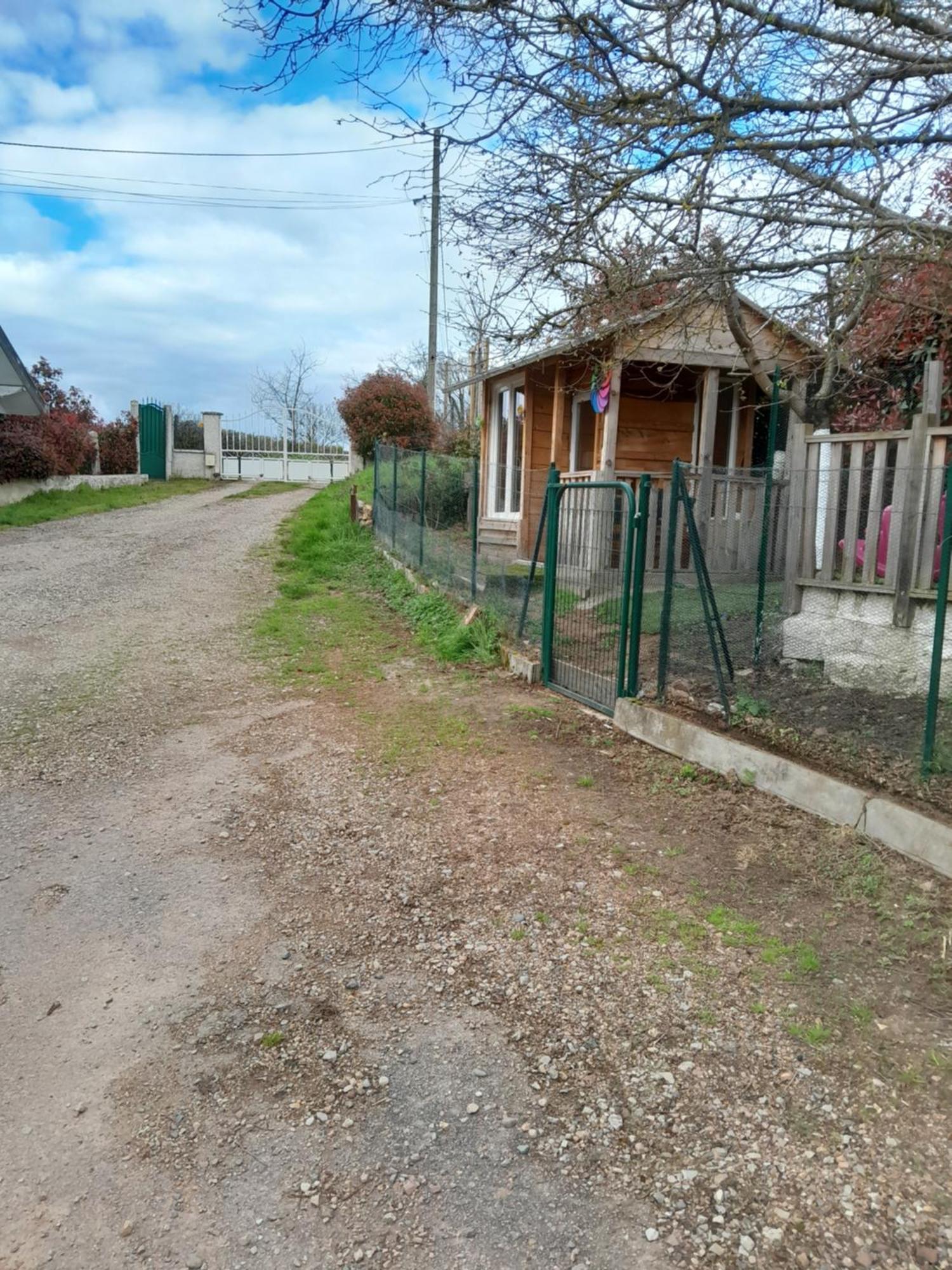 Chambres D Hotes Au P'Tit Bonheur Campagnard Jarnosse Bagian luar foto