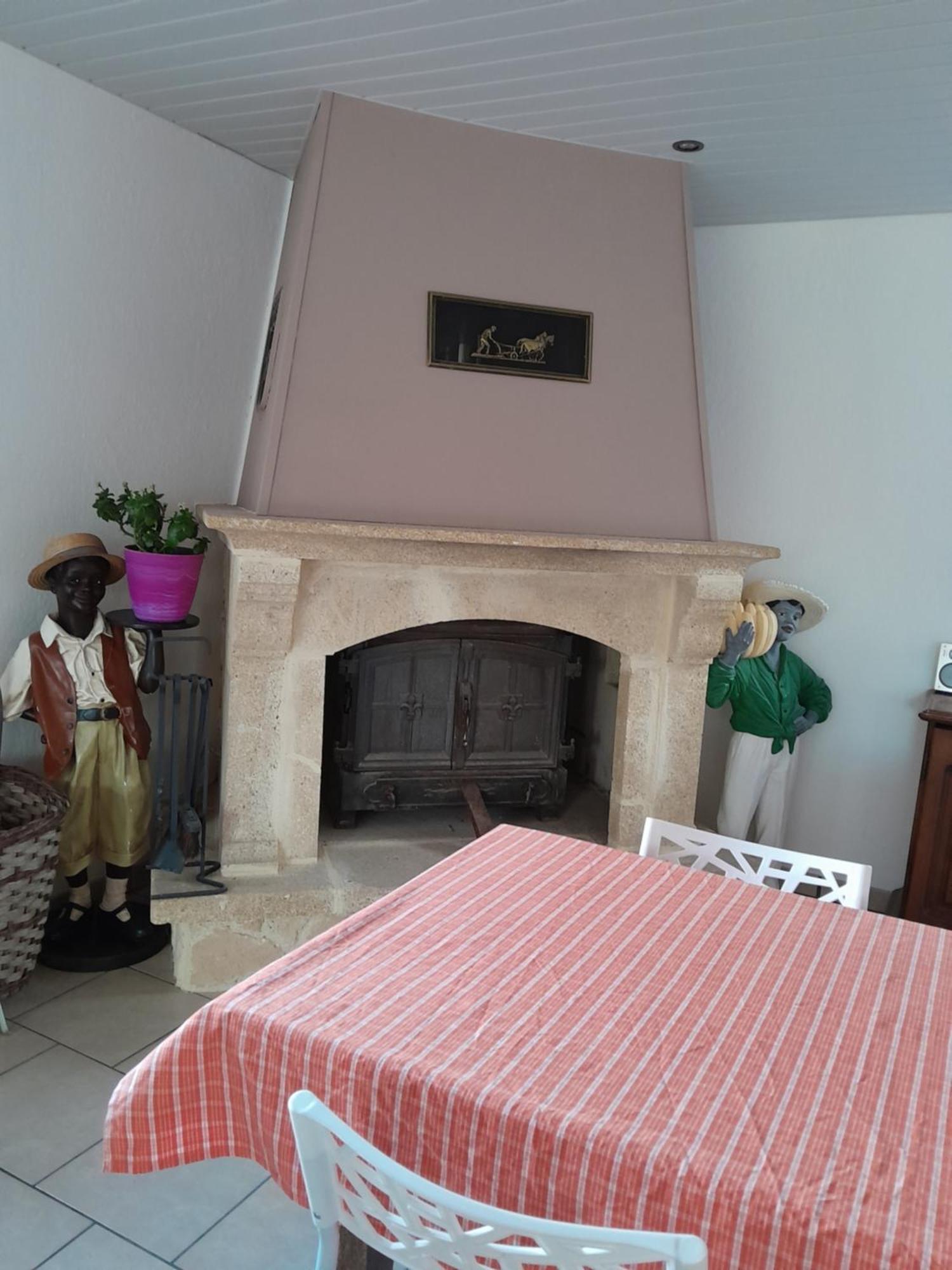 Chambres D Hotes Au P'Tit Bonheur Campagnard Jarnosse Bagian luar foto