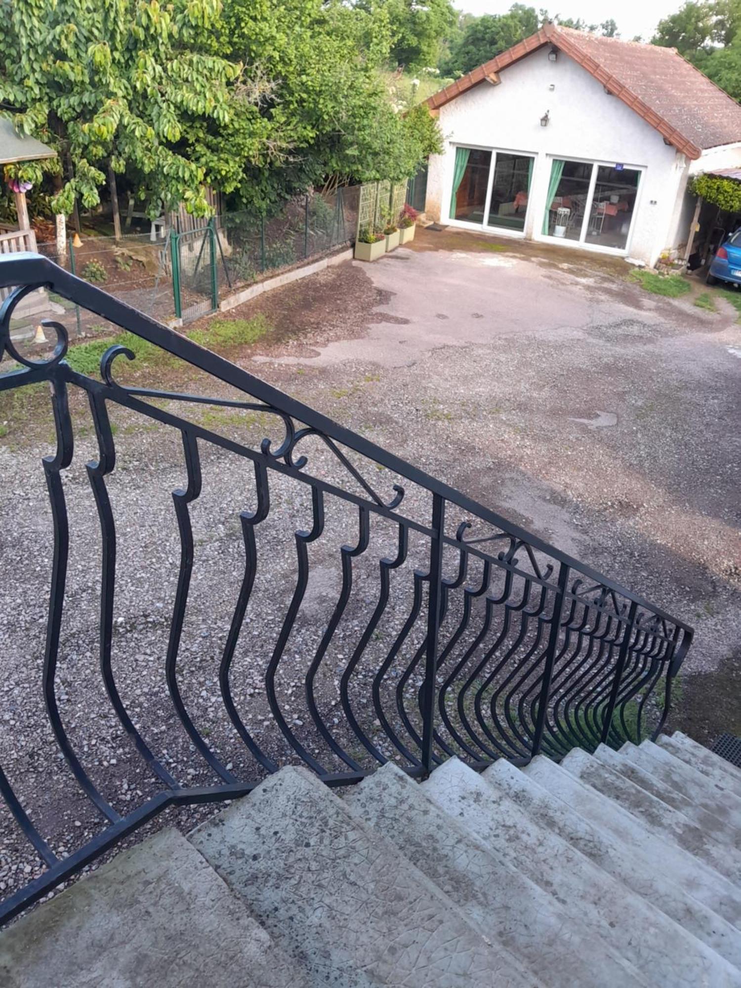 Chambres D Hotes Au P'Tit Bonheur Campagnard Jarnosse Bagian luar foto